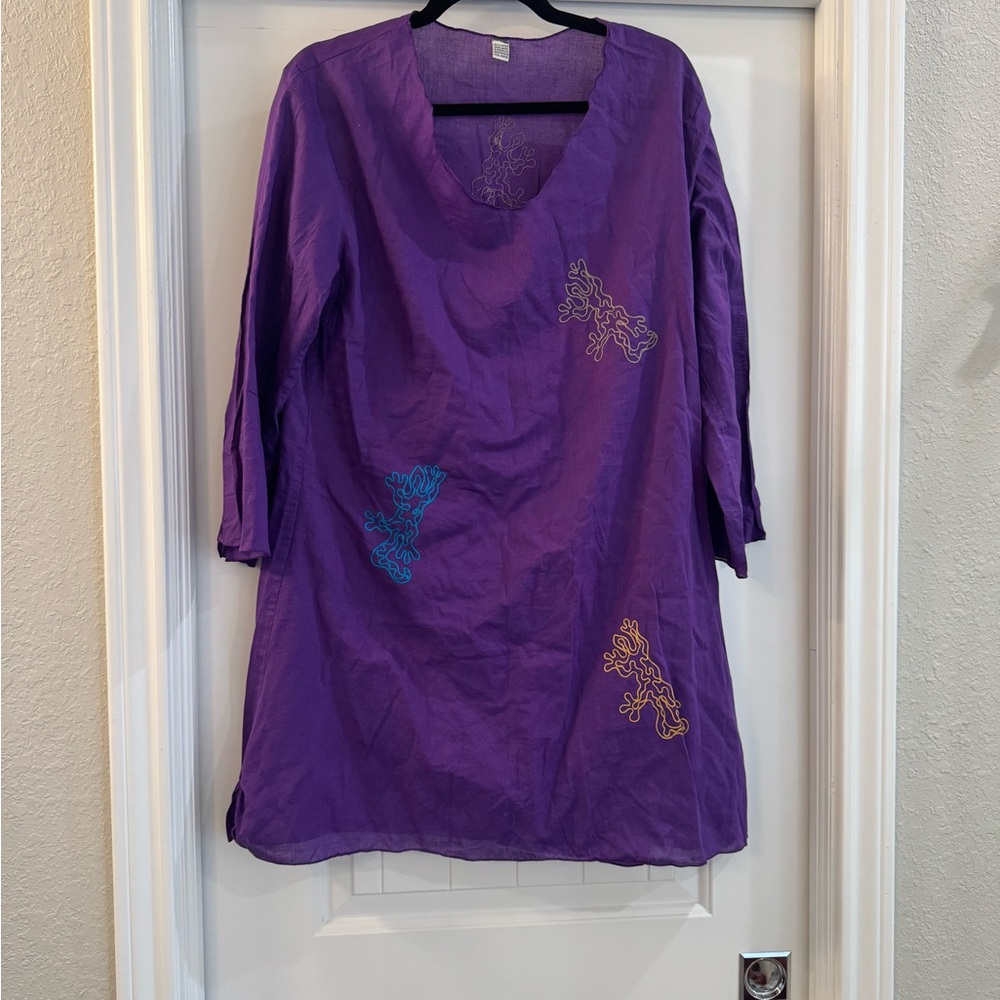 Elegant Purple Tunic with Embroidered Details